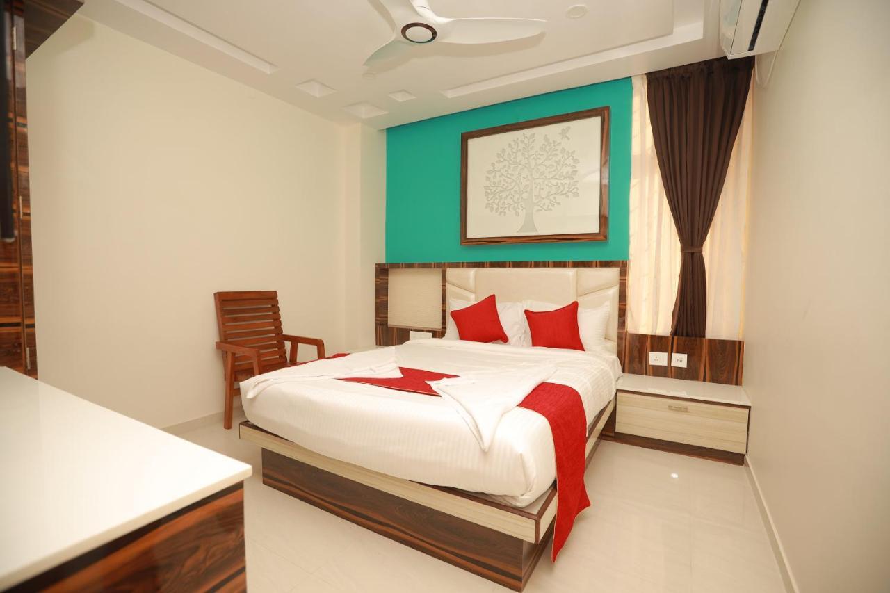 Sree Bharat Residency Alāndurai Exterior foto