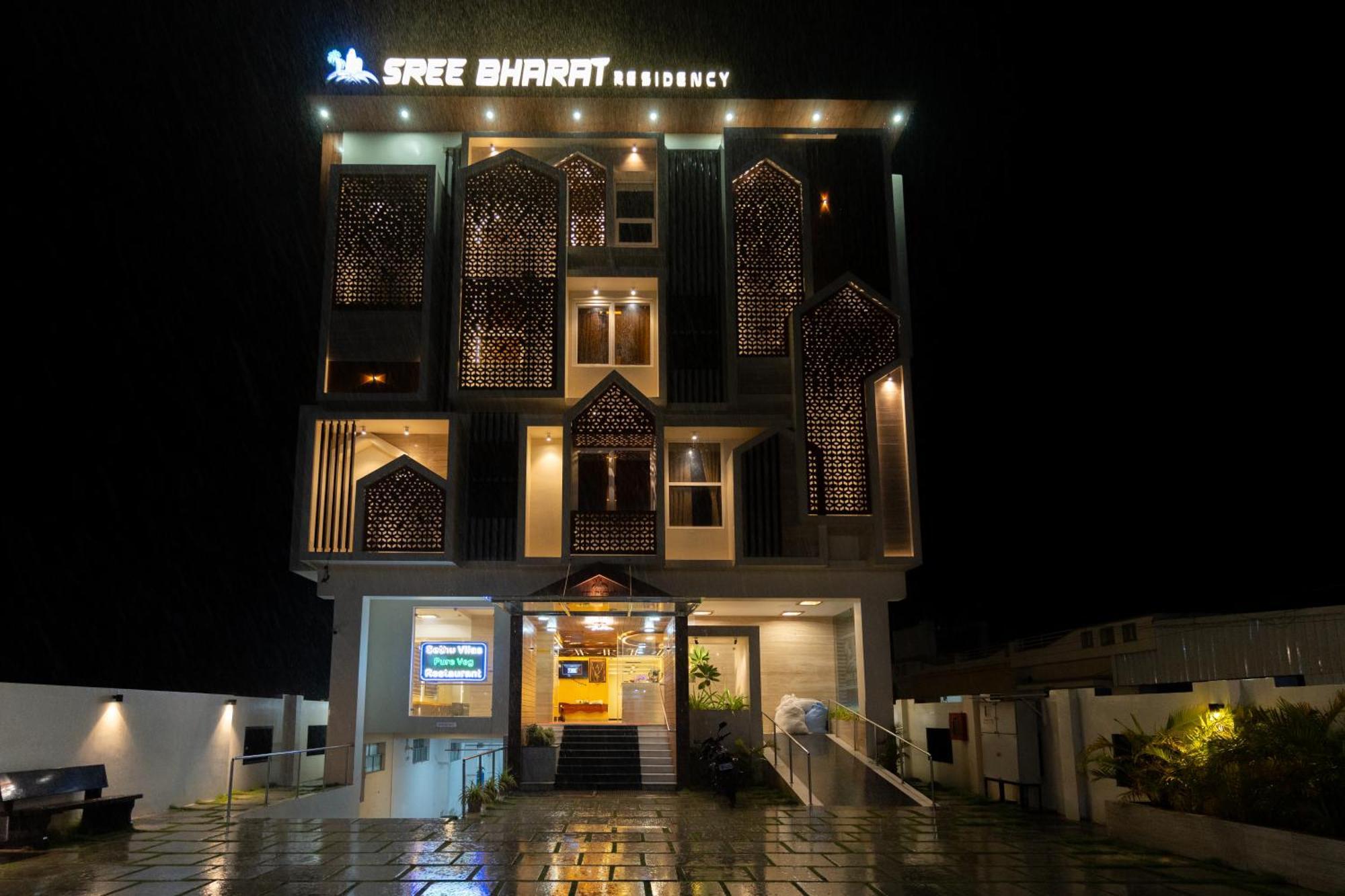 Sree Bharat Residency Alāndurai Exterior foto
